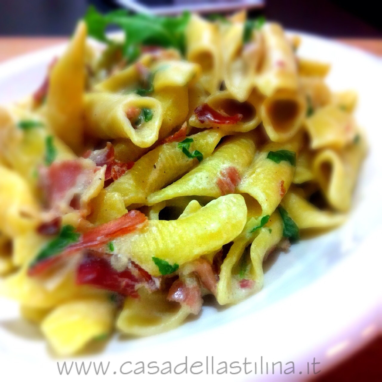 GARGANELLI SPECK E RUCOLA